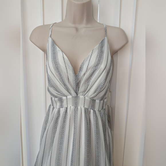 NWT BLASHE BLUHSH GORGEOUS DRESS SIZE SMALL - Picture 4 of 7
